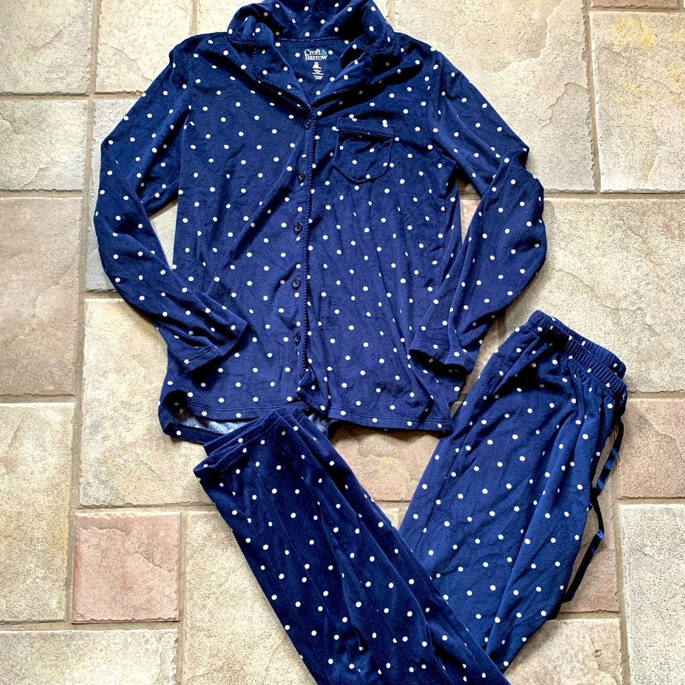 Croft and Barrow womens XS pajama set